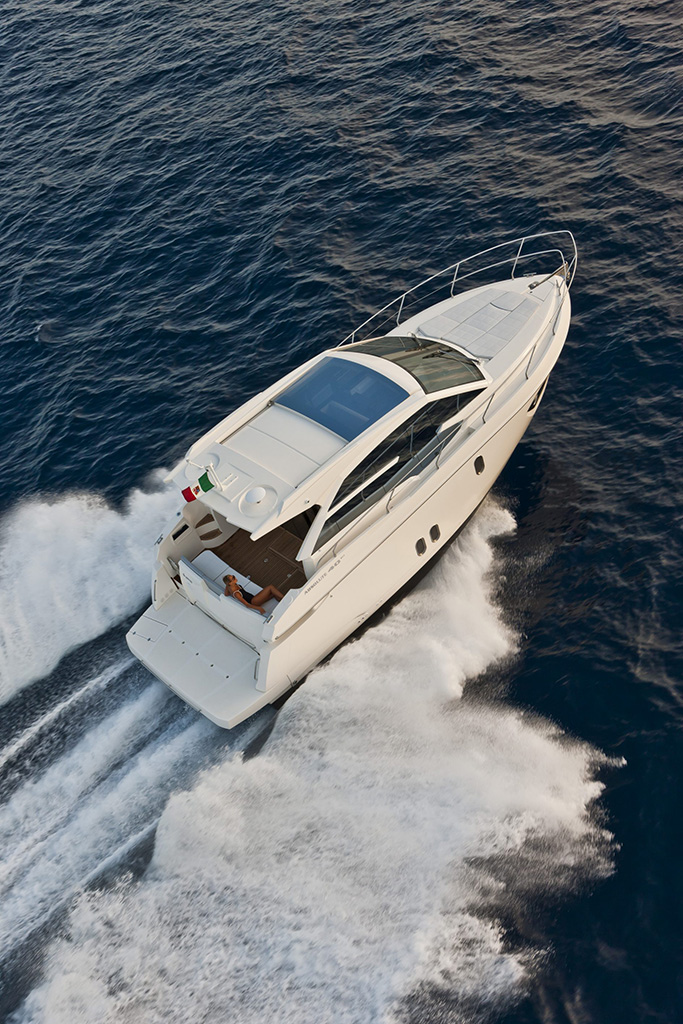 Nationwide Boat Shipping can ship your motor yacht / cruiser!