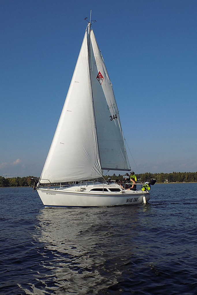 Nationwide Boat Shipping can ship your sail boat!
